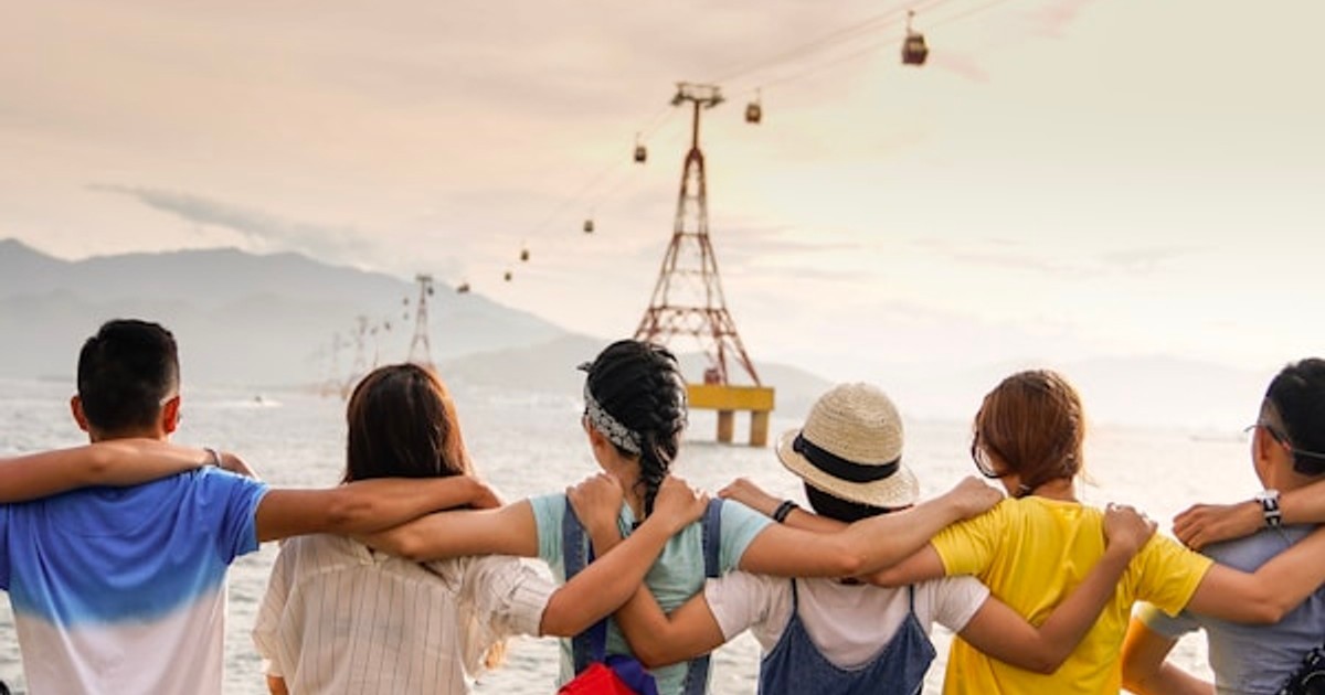 Feeling Alone in Toronto? Real Ways to Build Human Connection in the GTA